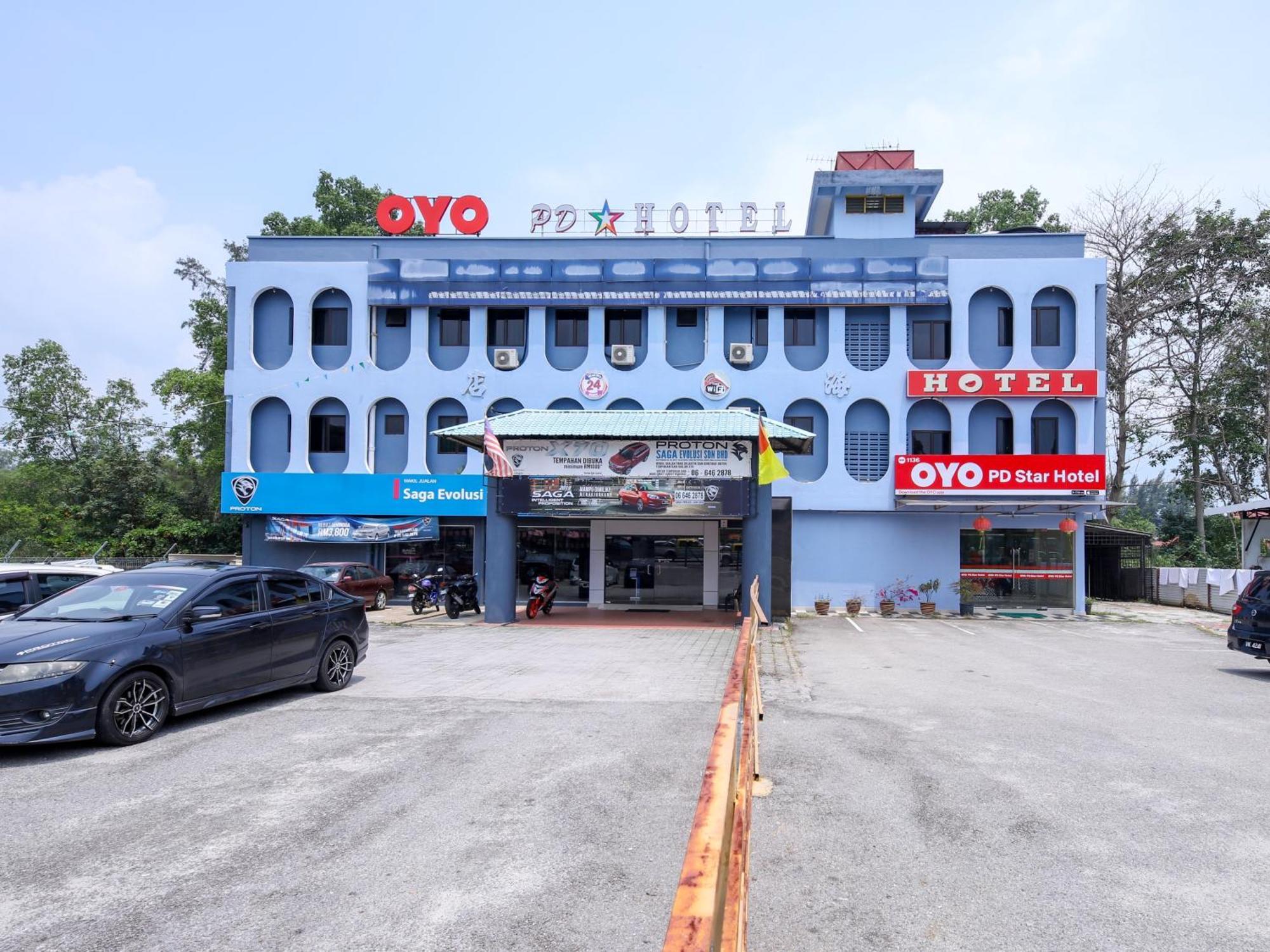 Oyo 1136 Pd Star Hotel Port Dickson Esterno foto