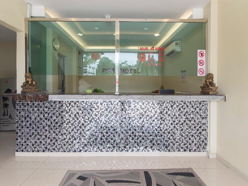 Oyo 1136 Pd Star Hotel Port Dickson Esterno foto